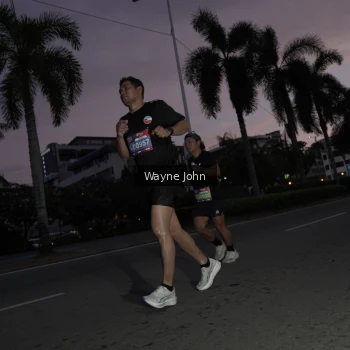 Runner Photo 3646743