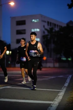 Runner Photo 3646778