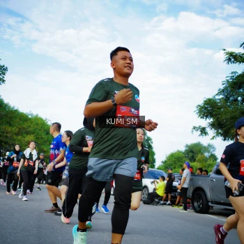 Runner Photo 3646789