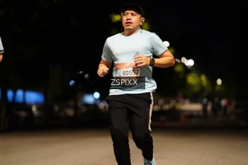 Runner Photo 3646800