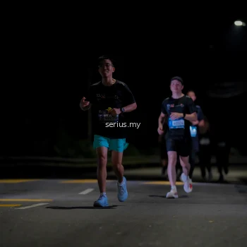 Runner Photo 3646908