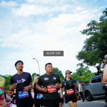 Runner Photo 3647191