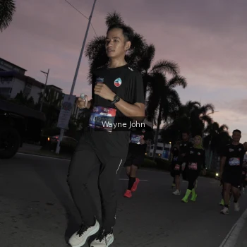 Runner Photo 3647324