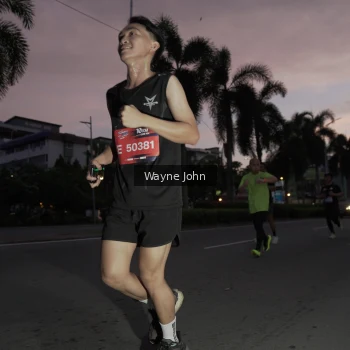 Runner Photo 3647375