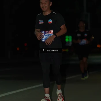Runner Photo 3647393