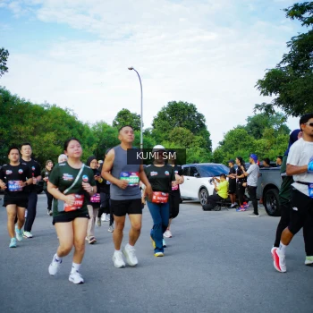Runner Photo 3647423