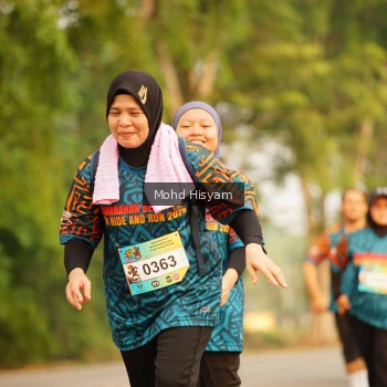 Runner Photo 3647433