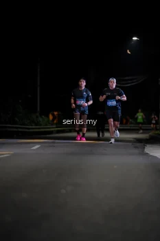Runner Photo 3647435