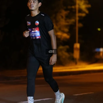 Runner Photo 3647489