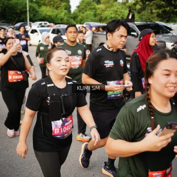 Runner Photo 3647495
