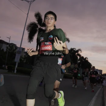 Runner Photo 3647515