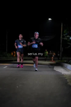 Runner Photo 3647544