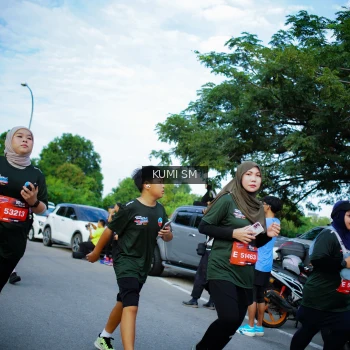Runner Photo 3647645