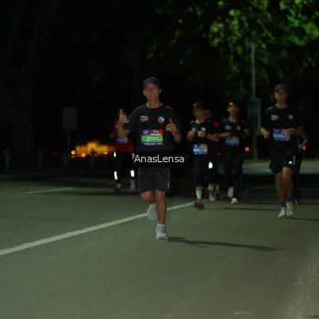 Runner Photo 3647706