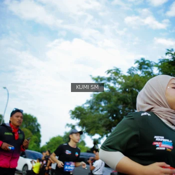 Runner Photo 3647717