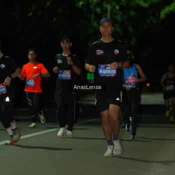 Runner Photo 3647729
