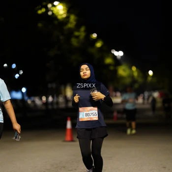 Runner Photo 3647771