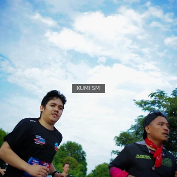 Runner Photo 3647792