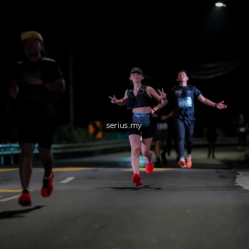 Runner Photo 3647843