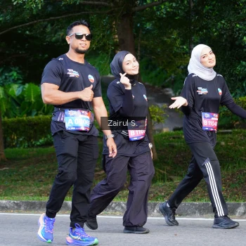 Runner Photo 3647855