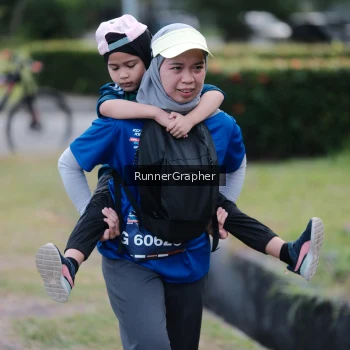 Runner Photo 3647906