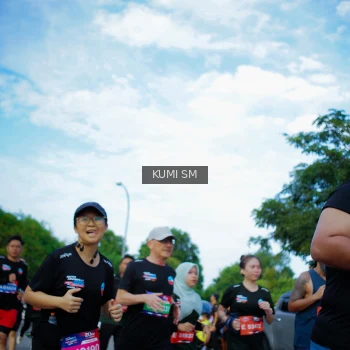 Runner Photo 3647914