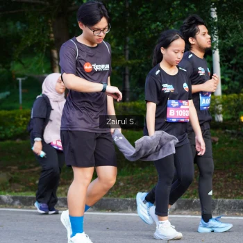 Runner Photo 3647984