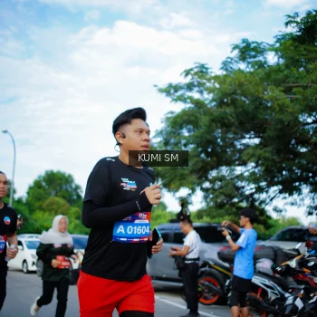 Runner Photo 3647986