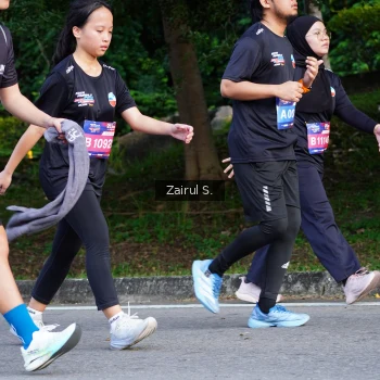 Runner Photo 3648018