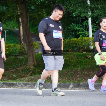 Runner Photo 3648035