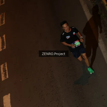 Runner Photo 3648212