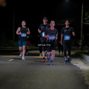 Runner Photo 3648336