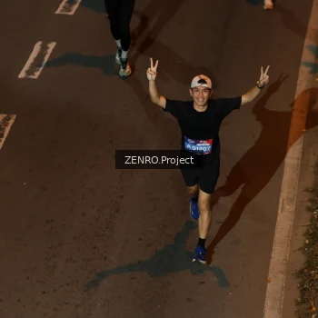 Runner Photo 3648384