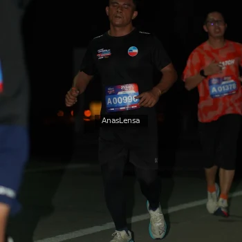 Runner Photo 3648497