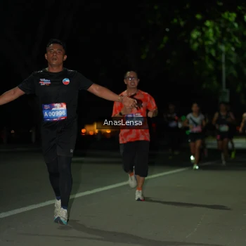 Runner Photo 3648510