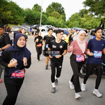 Runner Photo 3648572