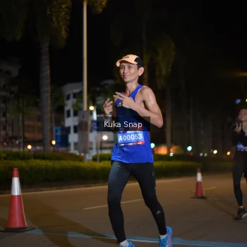 Runner Photo 3648748