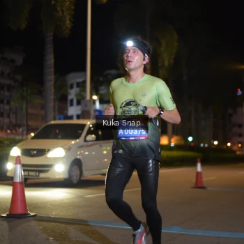 Runner Photo 3648768