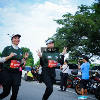Runner Photo 3648795