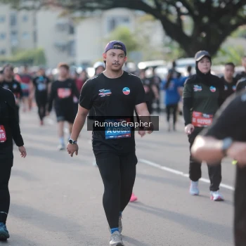 Runner Photo 3648861