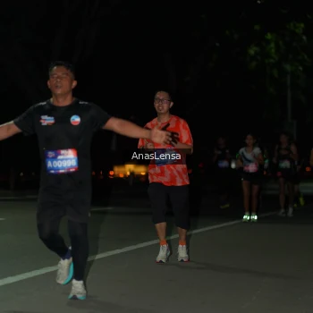 Runner Photo 3648913