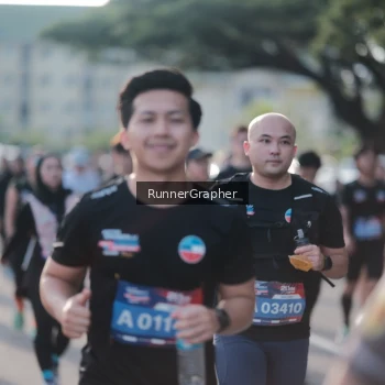 Runner Photo 3648965