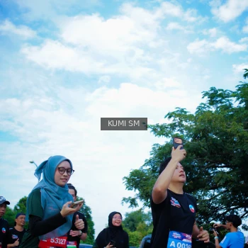 Runner Photo 3649083