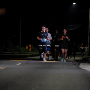 Runner Photo 3649114