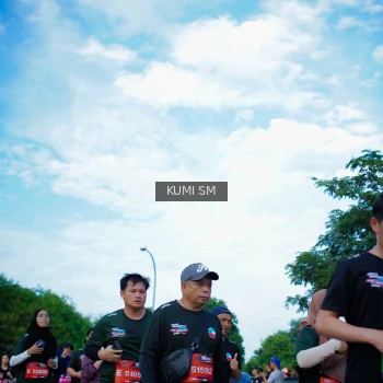Runner Photo 3649117