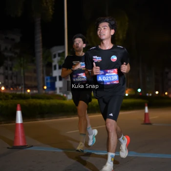 Runner Photo 3649143