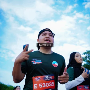 Runner Photo 3649153