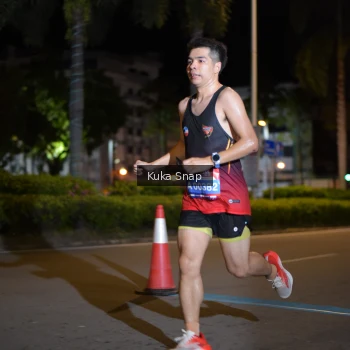 Runner Photo 3649179