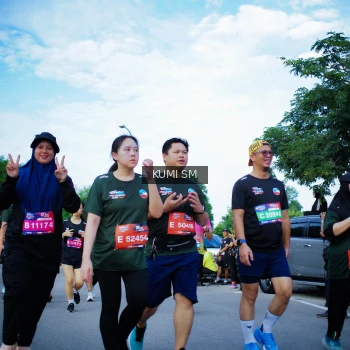 Runner Photo 3649210