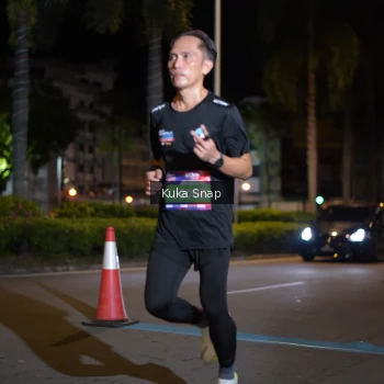 Runner Photo 3649231